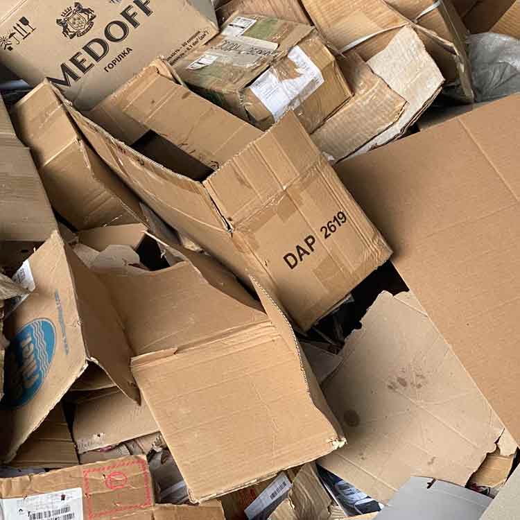 Покупаем картон дорого по ценам выше рыночных в Днепре и Днепропетровской области. Забираем самовывозом